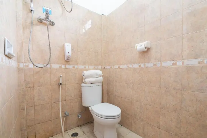 Травас: OYO 1339 Sinergi Hotel Tretes