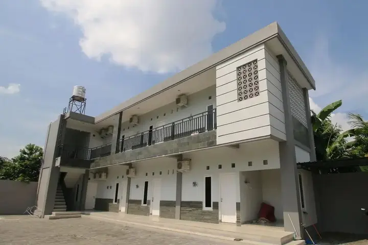 Депок: Airy Eco Syariah Maguwoharjo Taqwa 99 Yogyakarta