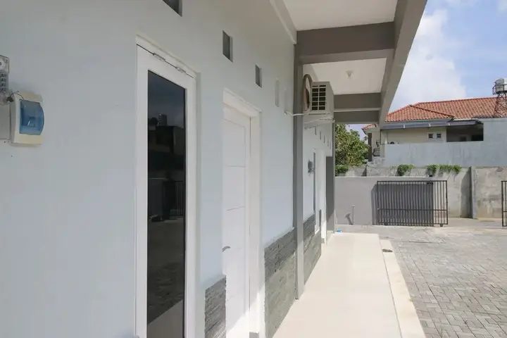 Депок: Airy Eco Syariah Maguwoharjo Taqwa 99 Yogyakarta