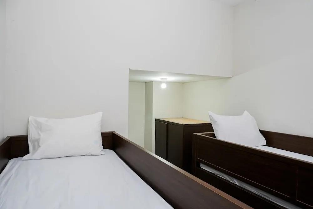 Best Price 2BR at Taman Melati Margonda Apartment — фото 3