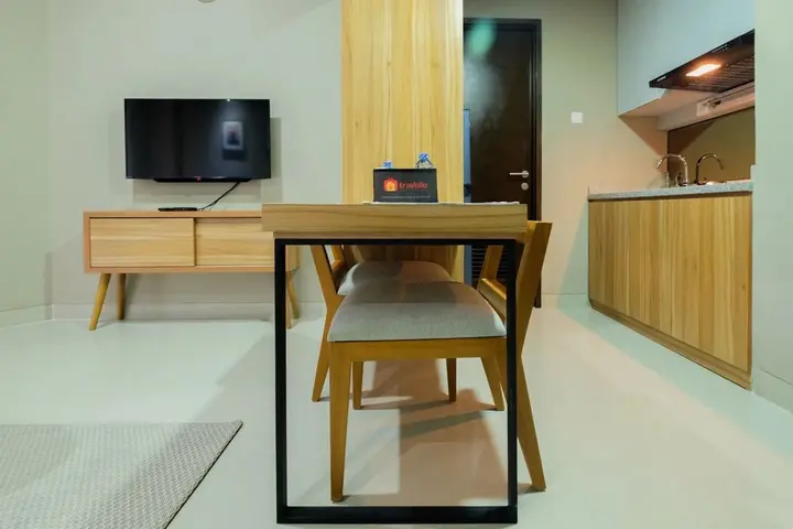 Чикаранг: Best Location 1BR Mustika Golf Apartment