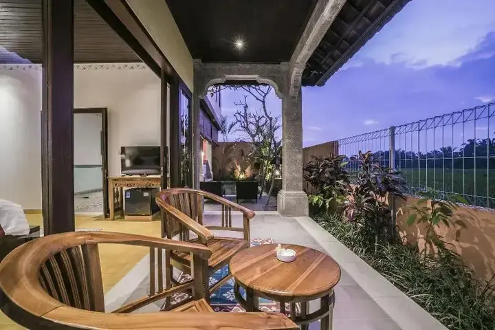 Тегаллаланг: Villa Tanah Carik