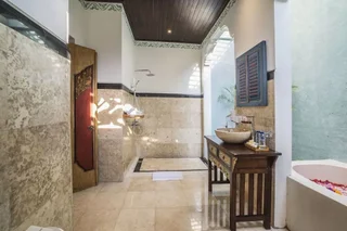 Тегаллаланг: Villa Tanah Carik
