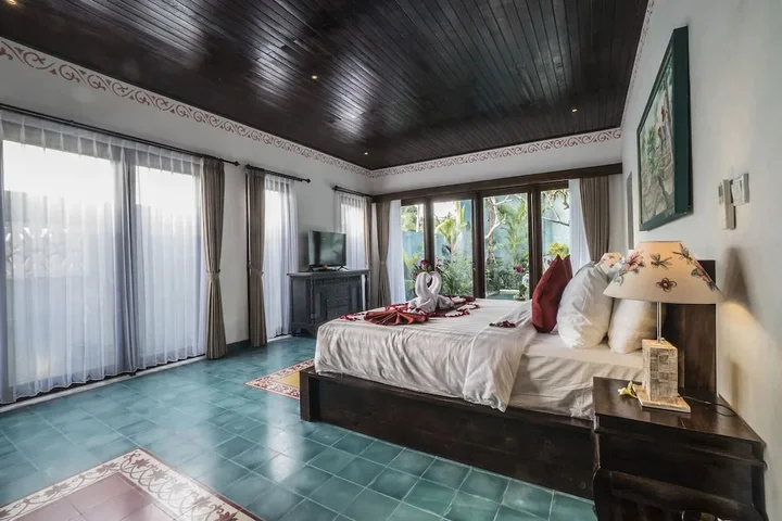 Тегаллаланг: Villa Tanah Carik