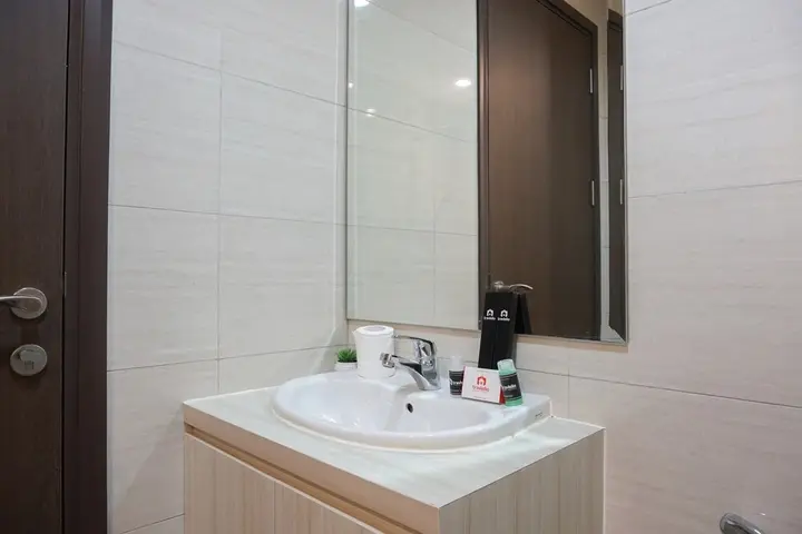 Джакарта: Comfy Studio Ciputra International Apartment