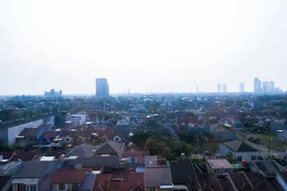 Legok: Beverly 90210 Studio Apartment at Serpong