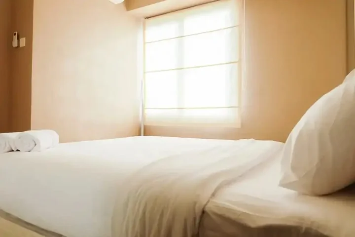 Джакарта: Contemporary 2BR at Bassura City Apartment
