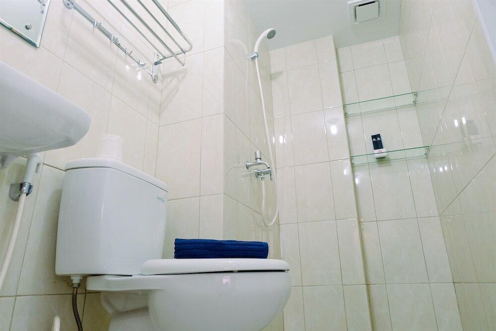 Бекаси: Exclusive 2BR Springlake Apartment
