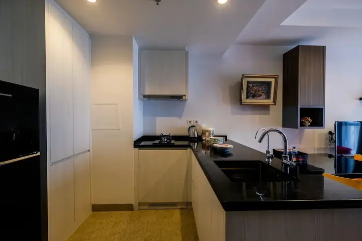 Legok: Elegant 1BR Branz BSD Apartment near AEON Mall