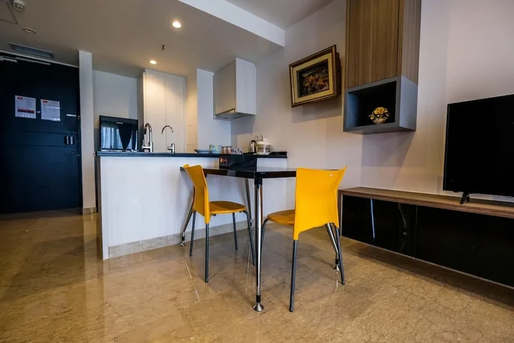 Legok: Elegant 1BR Branz BSD Apartment near AEON Mall