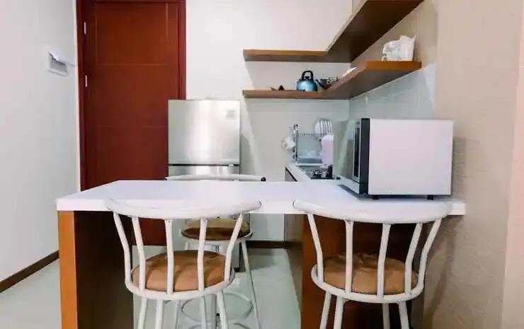 Legok: Spacious 3BR Asatti Apartment By Travelio