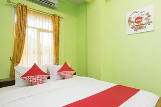 Батуретно: OYO 1419 Rhona Guest House Syariah