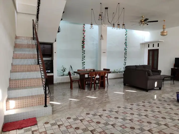 Суракарта: ZG Homestay Solo