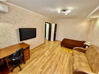 Саратов: Апартаменты Saratov Lights на Зарубина143