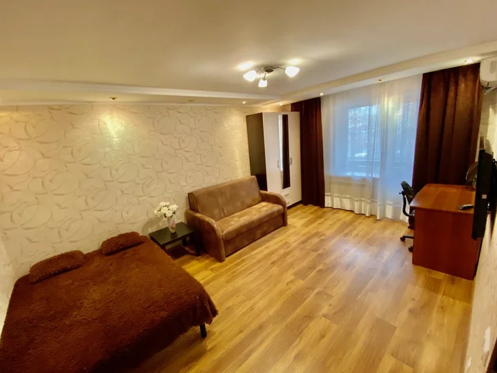 Саратов: Апартаменты Saratov Lights на Зарубина143