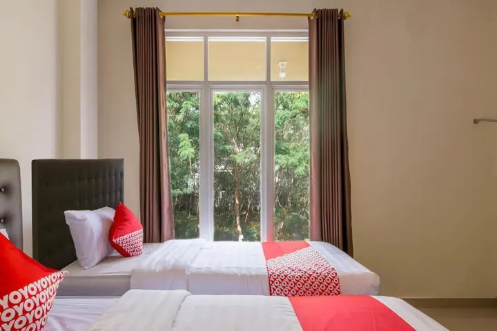 Батуретно: OYO 1431 Travel-inn