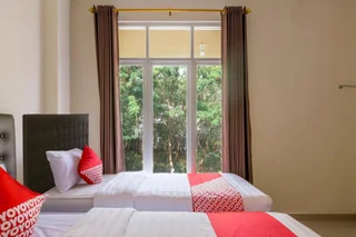 Батуретно: OYO 1431 Travel-inn