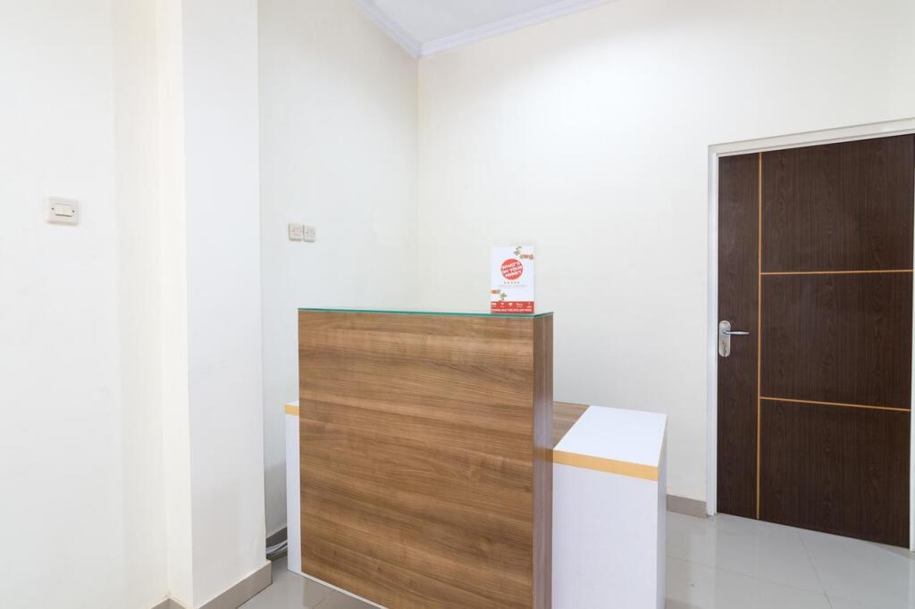 Батуретно: OYO 1431 Travel-inn