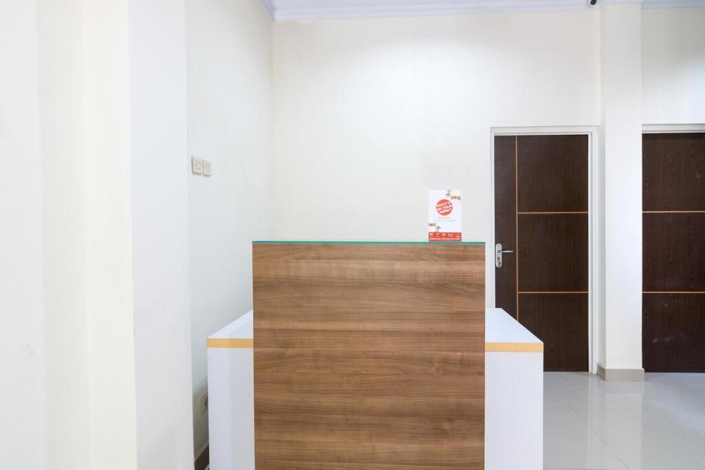 Батуретно: OYO 1431 Travel-inn