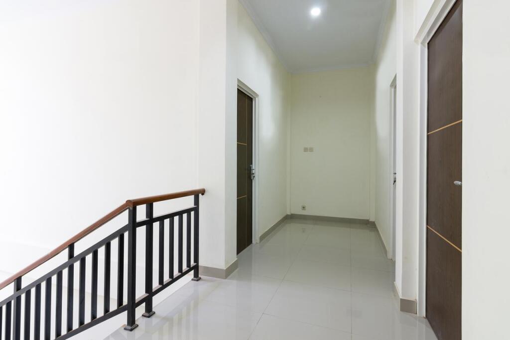 Батуретно: OYO 1431 Travel-inn