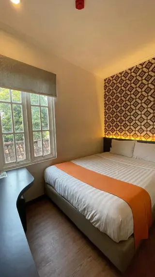 Семаранг: Front One Boutique Tugu Muda Semarang
