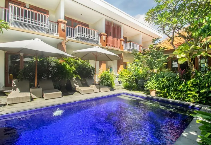 Санур: Anindya Sanur