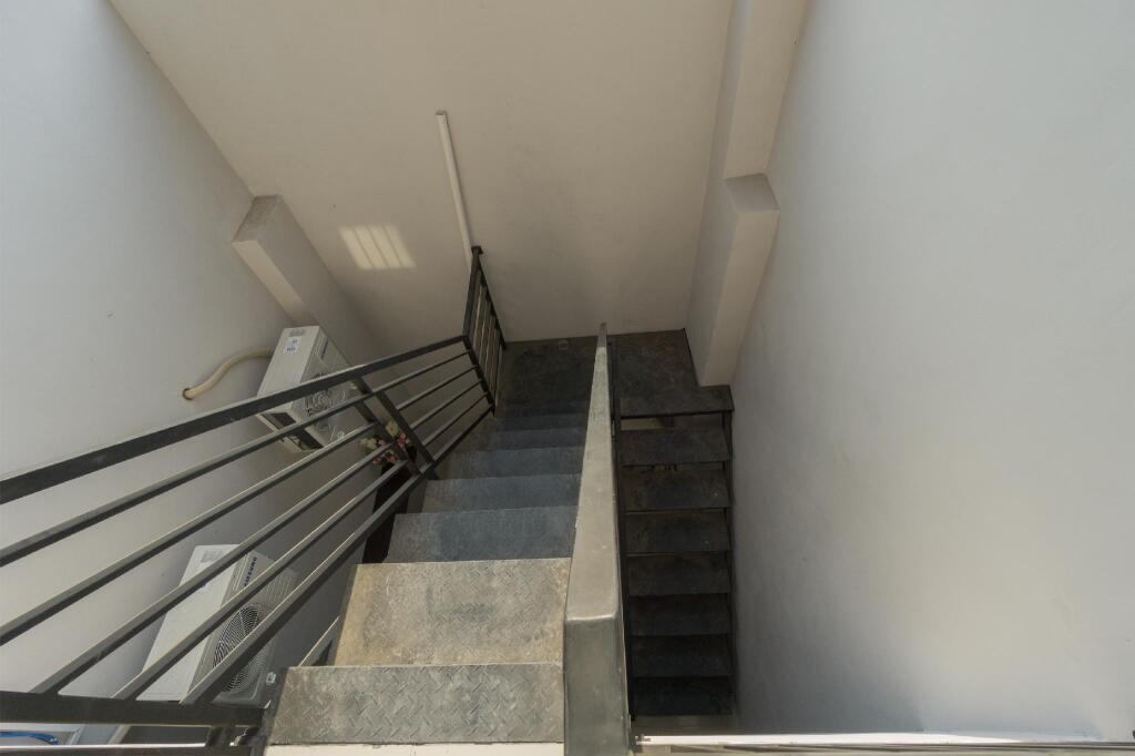Батуретно: OYO 1542 Yessy Mansion