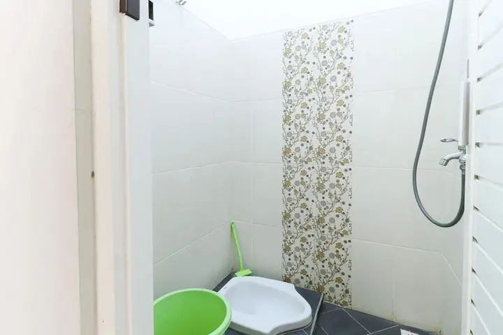 Маланг: New Guesthouse Tatasurya Syariah