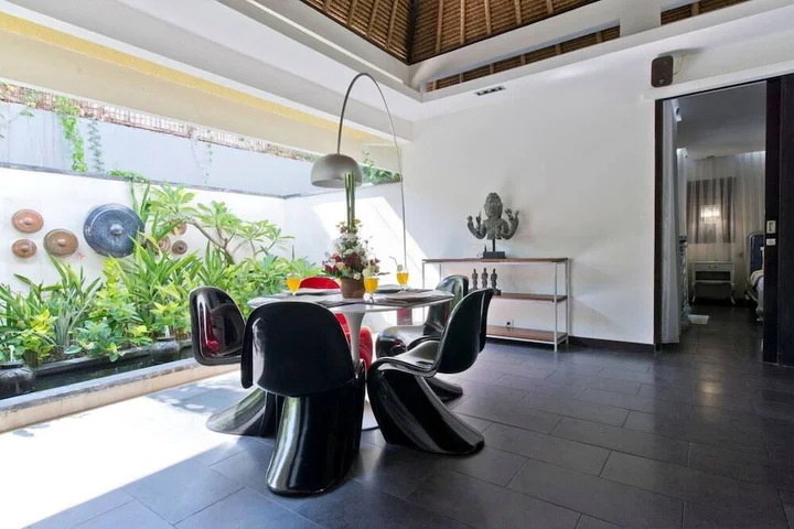 Кута: Private Villa in Seminyak 1142