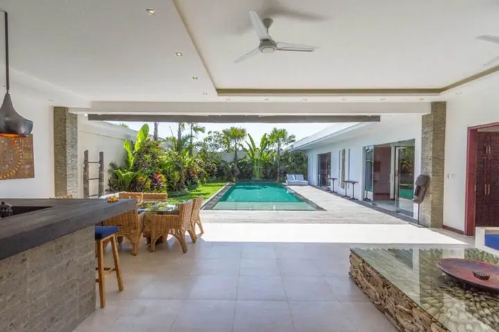 Private Villa in Seminyak 1156 — фото 1