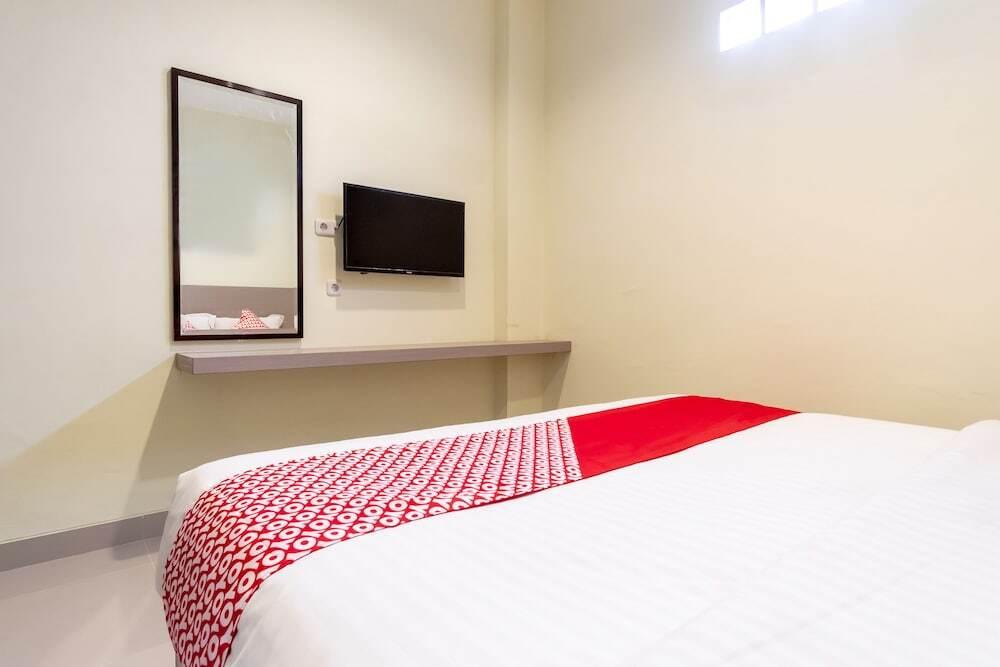 Медан: OYO 1185 Bukit Toedjoeh Residence Syariah