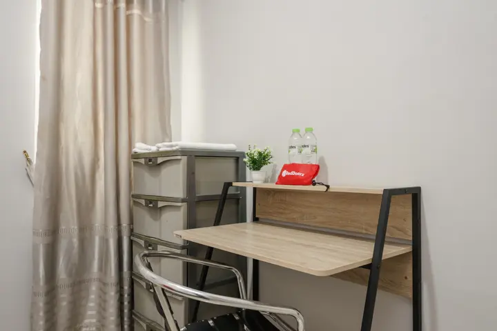Палембанг: RedDoorz @ Jalan Demang Lebar Raya Palembang