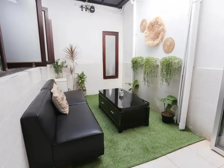 Депок: Gilgal Guesthouse