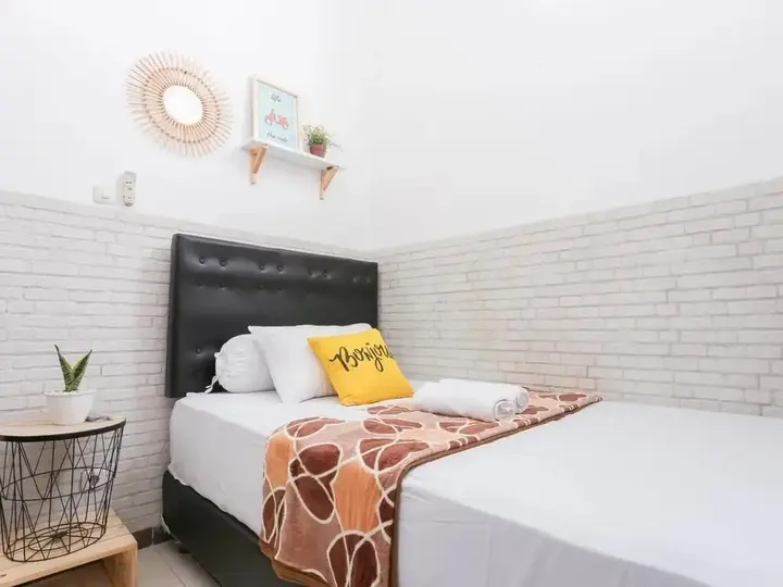 Депок: Gilgal Guesthouse