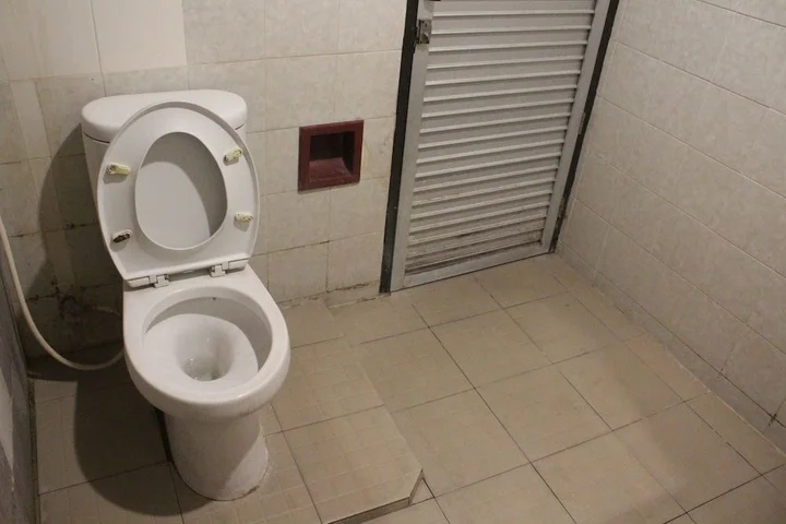 Палу: OYO 1333 Wisata Hotel