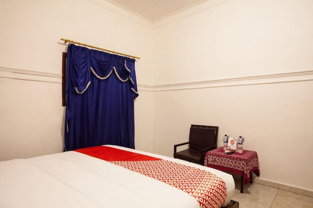 Медан: Oyo 1084 Hotel Cirasa Syariah