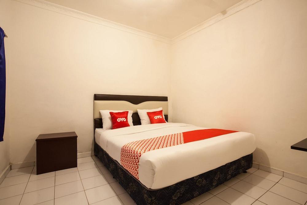 Медан: Oyo 1084 Hotel Cirasa Syariah