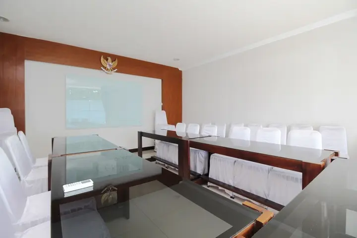 Чианджур: Airy Rancagoong Abdullah Bin Nuh 8 Cianjur