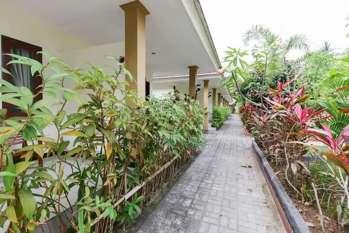 Сенджиги: Airy Batu Layar Raya Senggigi KM 10 Lombok