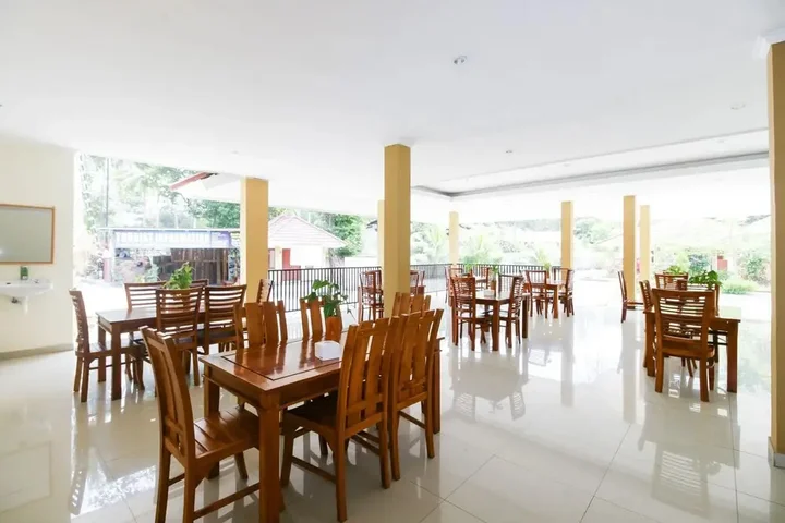 Сенджиги: Airy Batu Layar Raya Senggigi KM 10 Lombok