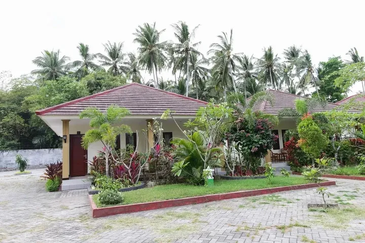 Сенджиги: Airy Batu Layar Raya Senggigi KM 10 Lombok