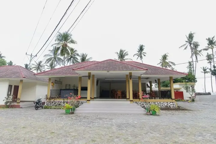 Сенджиги: Airy Batu Layar Raya Senggigi KM 10 Lombok
