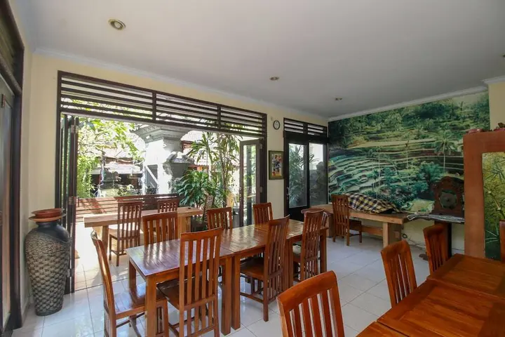 Санур Кайя: Airy Sanur Hang Tuah 84 Bali