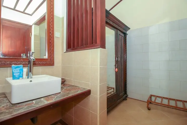 Санур Кайя: Airy Sanur Hang Tuah 84 Bali