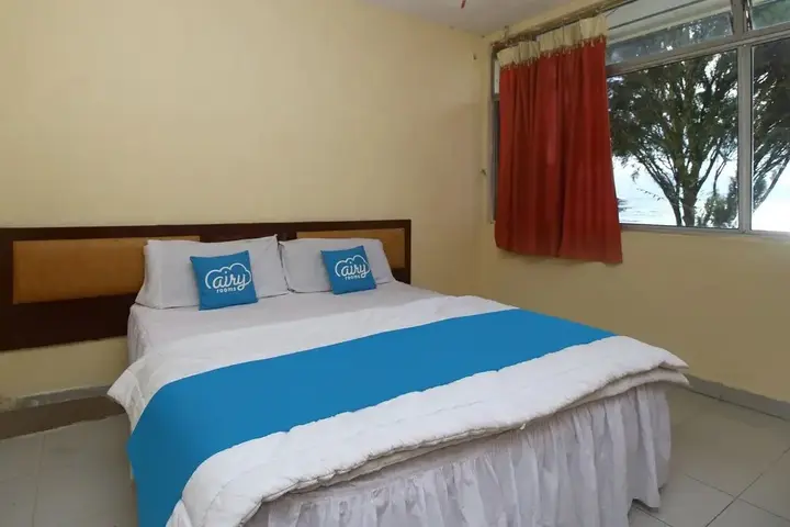 Озеро Тоба: Airy Tpr Sinaga 1 Parapat