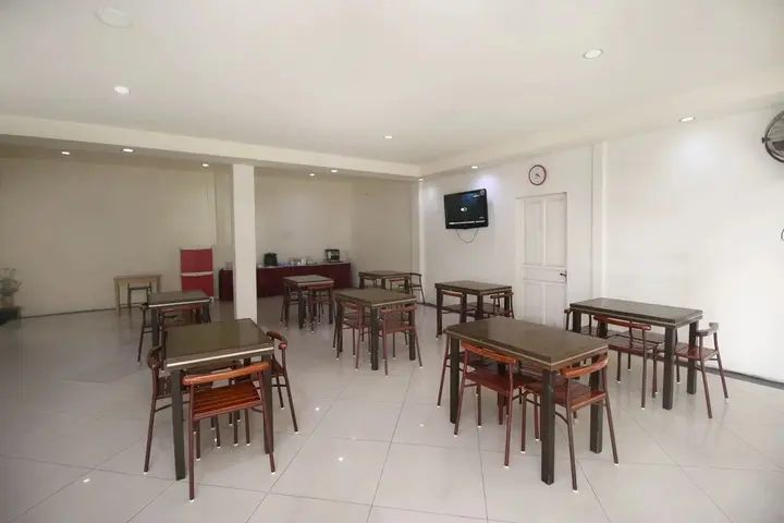 Понтианак: Airy Pontianak Selatan Setia Budi 93