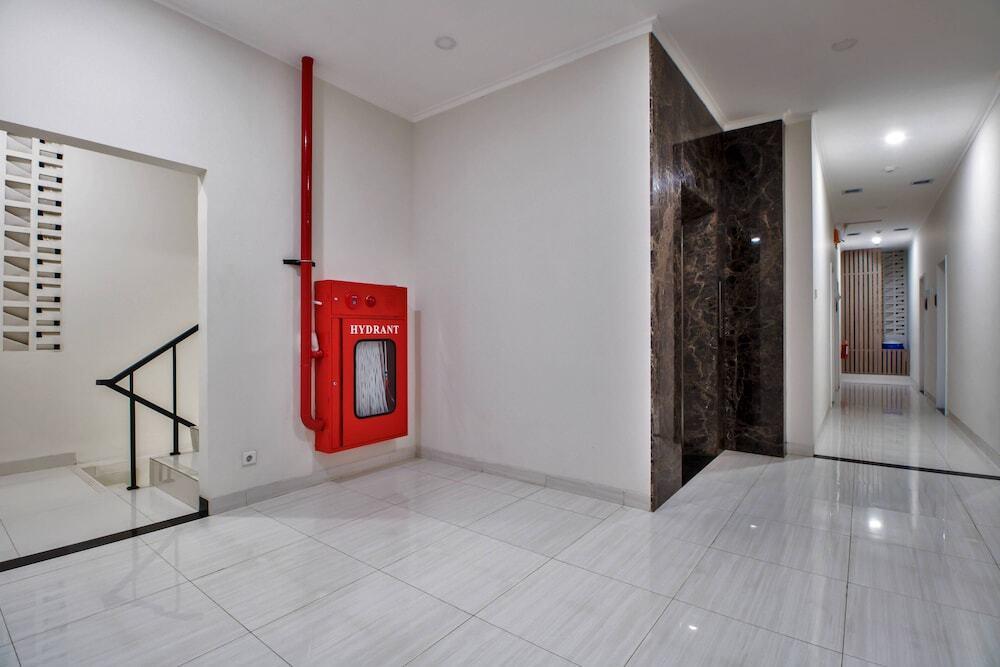 Джакарта: Lenna Residence Premiere