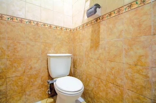 Депок: OYO 1770 Hotel Mawar Saron 2