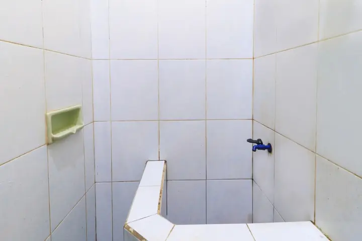 Сурабая: Erysa Hotel