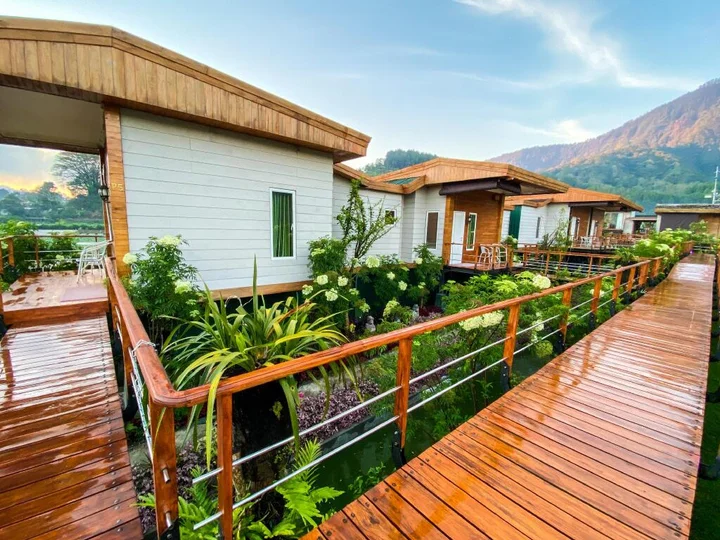 Батурити: Pondanu Cabins By The Lake